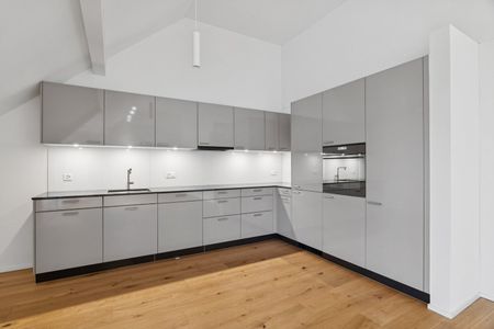 "Welcome to your new home!" - Photo 2