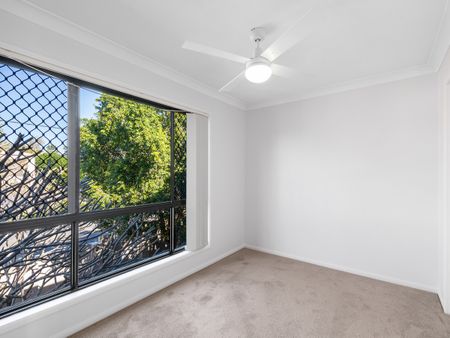 3/70 York Street, Coorparoo QLD 4151 - Townhouse For Rent | Domain - Photo 2