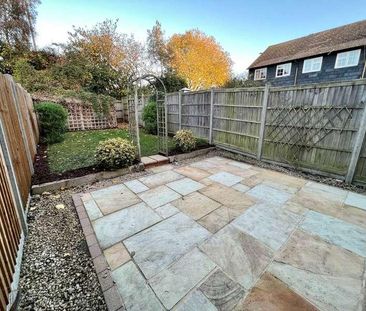 Farriers Road, Epsom, KT17 - Photo 5