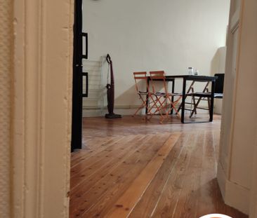 Location Appartement 2 pièces 46m² - Photo 2