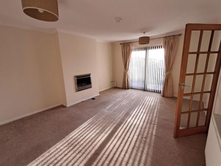 2 bedroom bungalow to rent - Photo 3