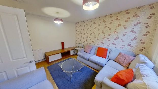 Room in a Shared Flat, Wheatfield Street, EH11 - Photo 1