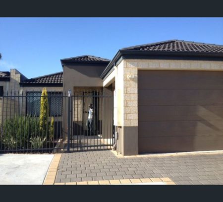 7 Deverell Way, Bentley, WA 6102 - Photo 3