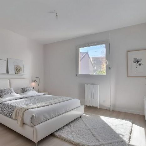 T5 - CHAMALIERES- RENOVE- GARAGE ET CAVE - Photo 1