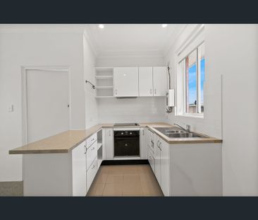 6/4 Swan Street, Woolooware, NSW 2230 - Photo 6