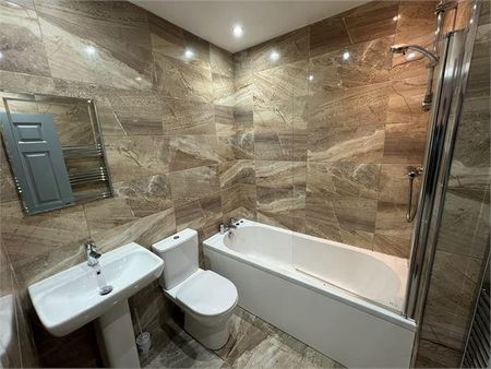 7 bedroom house share to rent - Photo 4