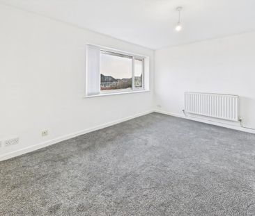 2 bedroom maisonette to rent - Photo 1