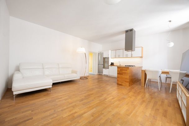 Pronájem bytu 2+kk 69 m² - Photo 1