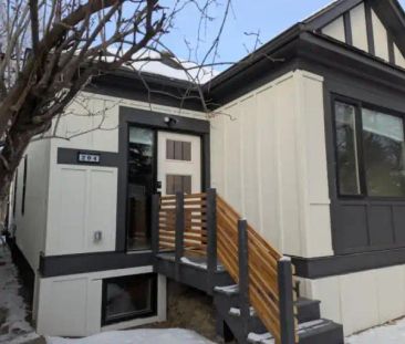 2 bedroom legal suite Brand new High end finishes | 204 13 Avenue N... - Photo 1