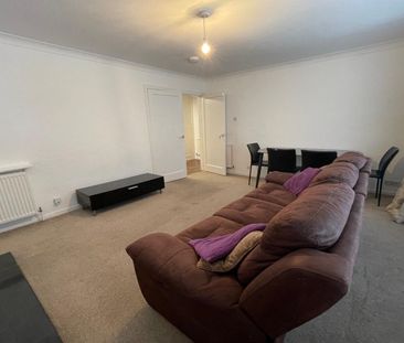 Gainsborough Court, Beeston, NG9 2HZ - Photo 4