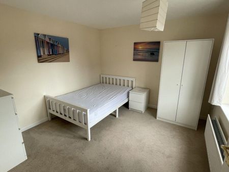 1 bedroom House To Let Total Size: 1497 SQ FT - Photo 2