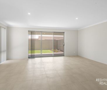 Brand New in Coastal Two Rocks! - Photo 5