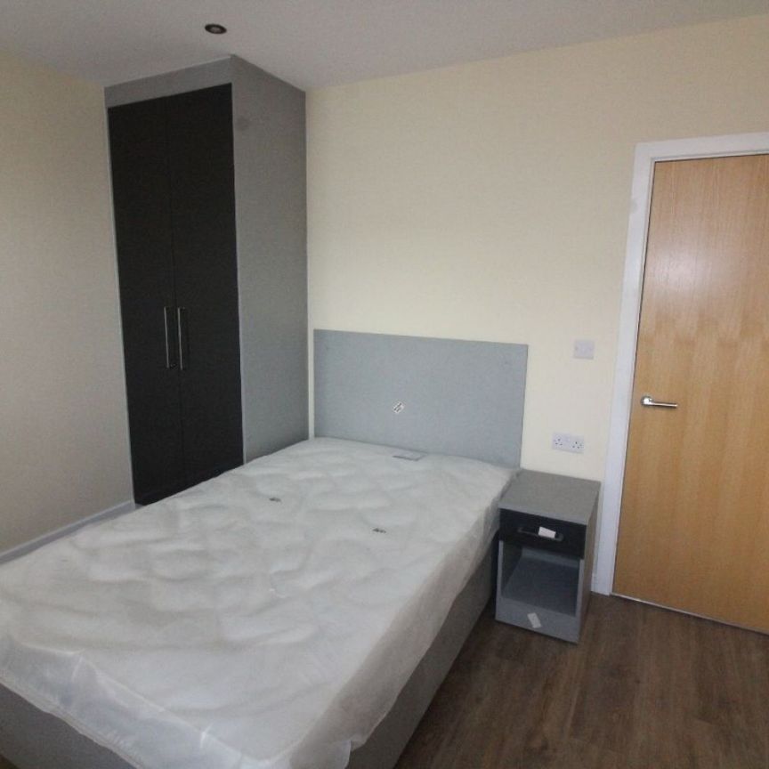 Guildhall Street, Flat 2 - Photo 1