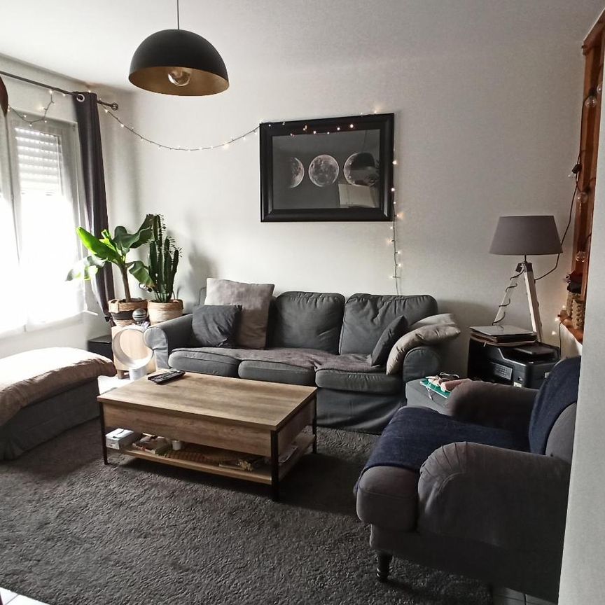 Location Appartement 2 pièces 48m² LA VILLE DU BOIS 91620 - Photo 1