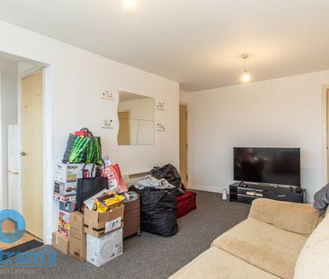 1 bed Apartment for Rent - Photo 3