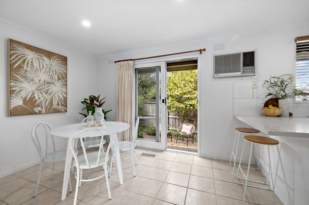 Unit 7/6 Lucerne Avenue, Mornington. - Photo 1