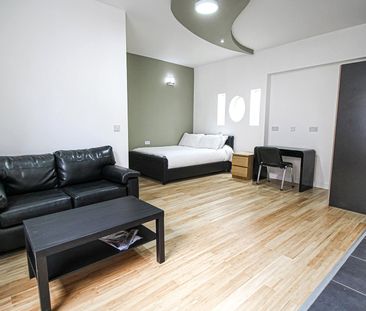 Apt 2, George House - Photo 3