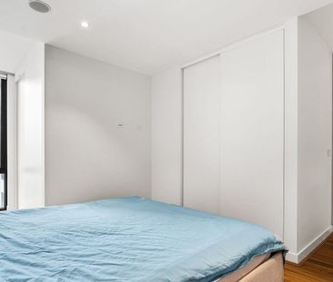 302/19-21 Poplar Street - Photo 1