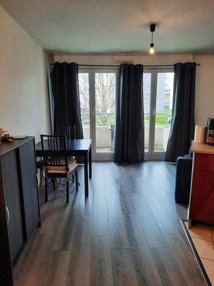 Location Appartement 3 pièces Meublé 50m² CORBEIL ESSONNES 91100 - Photo 1