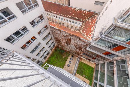 Kiadó újszerű állapotú lakás - Budapest VI. kerület - Photo 2