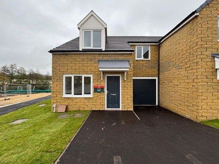 3 bedroom semi-detached house to rent - Photo 3
