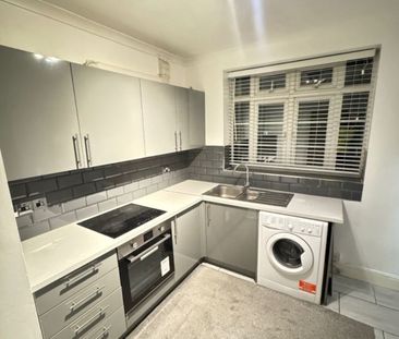 3 Bed Flat, Brook Lodge, NW11 - Photo 6