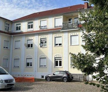 Sehenswerte Wohnung mit schönem Balkon in ruhiger Lage! - Foto 2