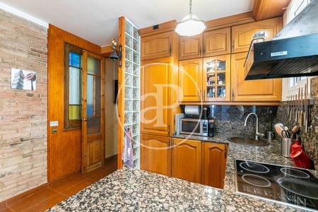 Flat for rent furnished, Sagrada Familia - Photo 5