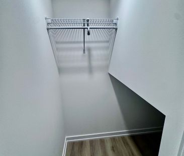 For Lease - 70 Kennesky Drive Unit# 35, Hamilton, Ontario - Photo 6