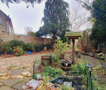 3 bedroom semi-detached house to rent - Photo 2