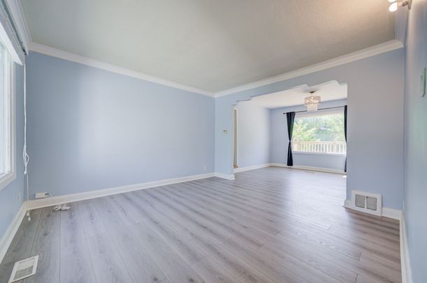 For Lease - 49 Sunset Beach Road, Richmond Hill, Ontario - Photo 1