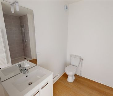Location Appartement 2 pièces 38m² - Photo 3