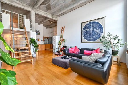 3 bedroom flat to rent - Photo 4