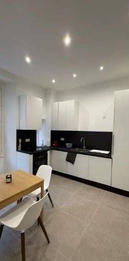 Location Appartement - Photo 1