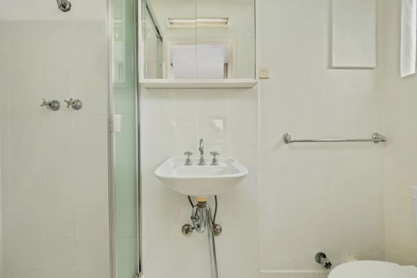 Cosy & Convenient Studio Apartment - Photo 1