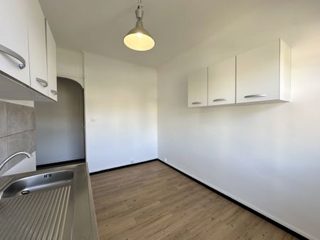 Location Appartement 2 pièces 45m² AJACCIO 20090 - Photo 5