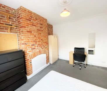 Beaconsfield Road, Canterbury - Photo 2