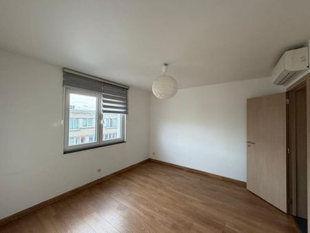 Appartement te huur - Foto 4