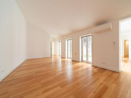 Apartamento T3+1 em Lisboa - Photo 3