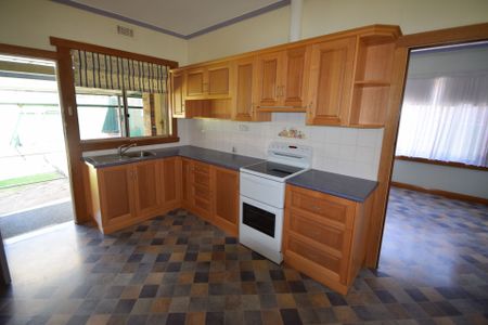 Love Living Here! - Photo 4