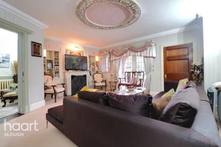 6 bedroom detached house to rent - Photo 2