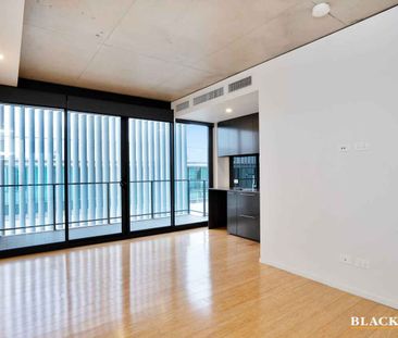 Modern Studio - $460.00 pw - Including Utilities - Photo 3