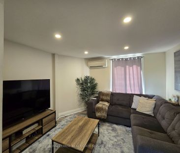 For Lease - 18 Ewing Street Unit# 2, Halton Hills, Ontario - Photo 4