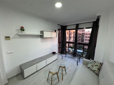 Piso de alquiler en Calle de Pirra, 44, Rejas - Photo 4