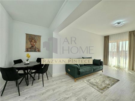 Apartament 3 camere de lux, prima , centrala termica, zona - Photo 4