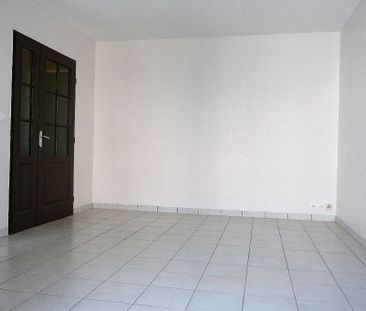 Location Appartement 2 pièces 39m² - Photo 5