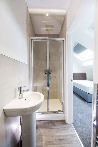 Quarry Mount Terrace, Woodhouse, Leeds - Photo 4