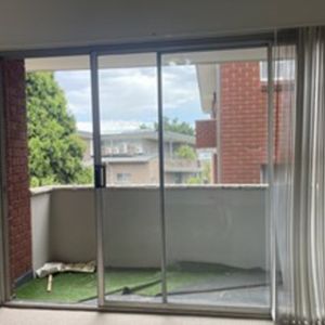 Affordable Two Bedroom Apartment - Photo 2