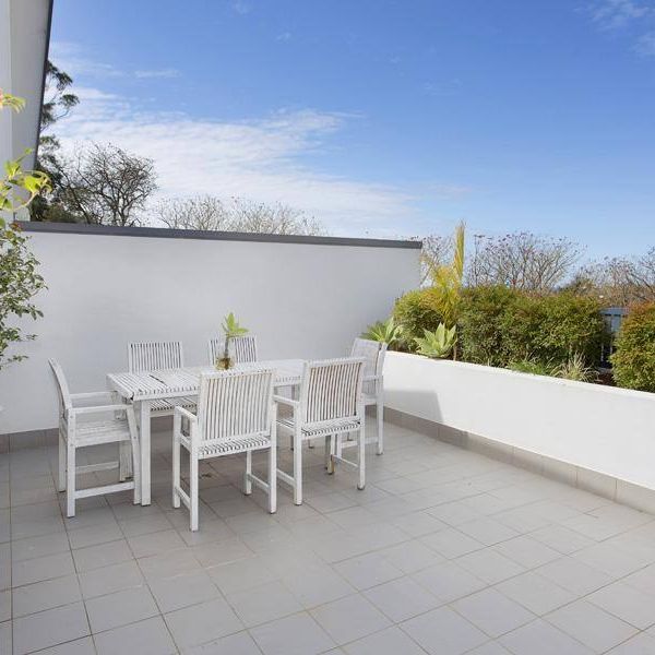 Modern Living in Central Kiama! - Photo 1