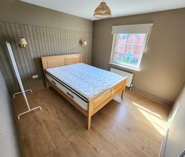 2 Rosscoole Gardens, North Belfast, BT14 8JH - Photo 5